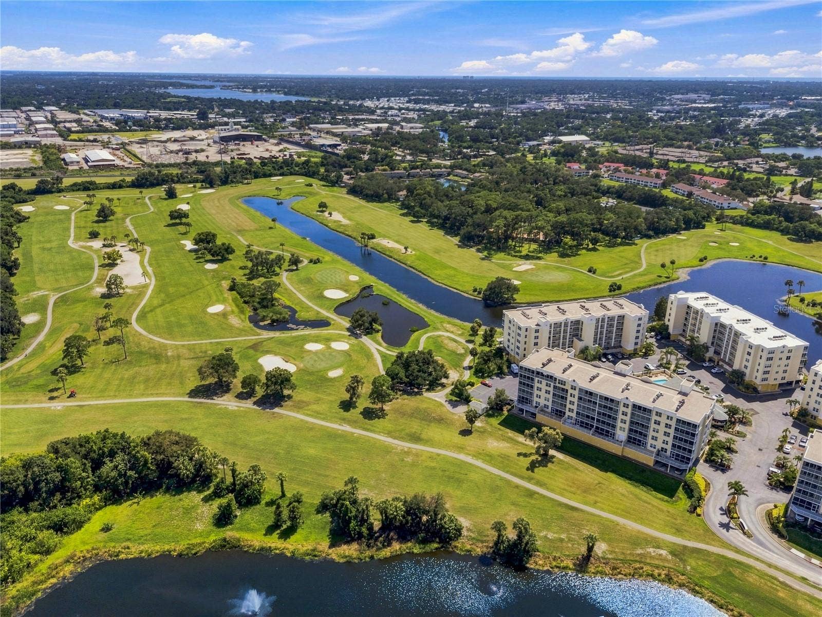 1200 COUNTRY CLUB DRIVE, #3105, Largo, FL 33771 1200 COUNTRY CLUB DRIVE, #3105, Largo, FL 33771