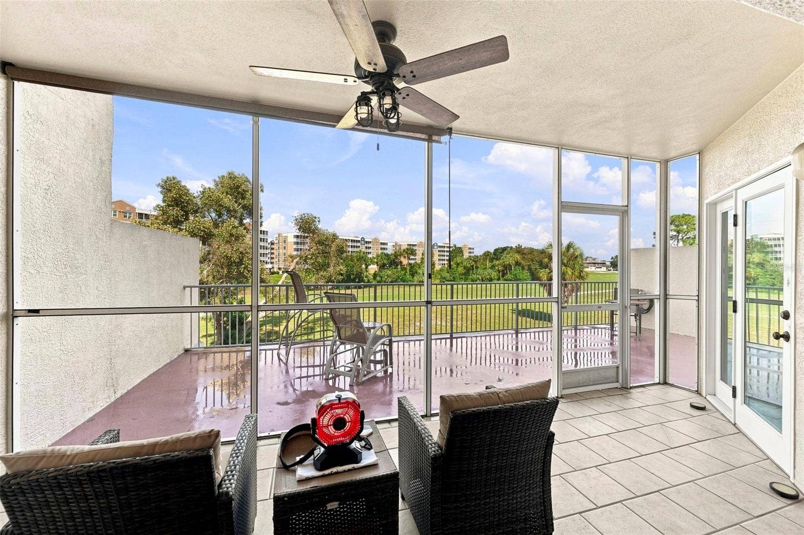 1200 COUNTRY CLUB DRIVE, #3105, Largo, FL 33771 1200 COUNTRY CLUB DRIVE, #3105, Largo, FL 33771