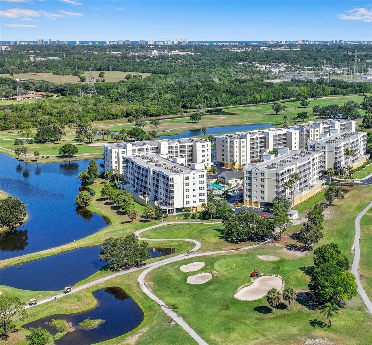 1200 COUNTRY CLUB DRIVE, #3105, Largo, FL 33771 1200 COUNTRY CLUB DRIVE, #3105, Largo, FL 33771