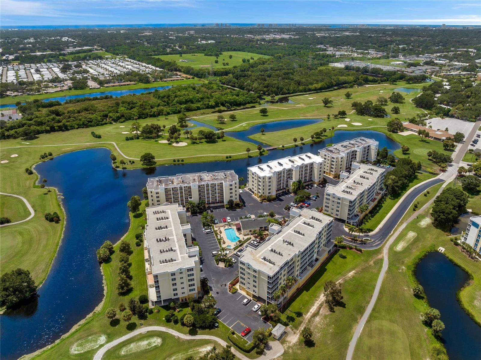 1200 COUNTRY CLUB DRIVE, #3105, Largo, FL 33771 1200 COUNTRY CLUB DRIVE, #3105, Largo, FL 33771