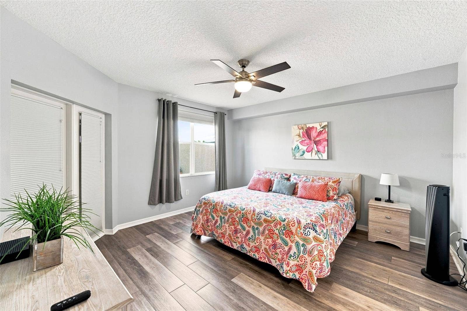 1200 COUNTRY CLUB DRIVE, #3105, Largo, FL 33771 1200 COUNTRY CLUB DRIVE, #3105, Largo, FL 33771