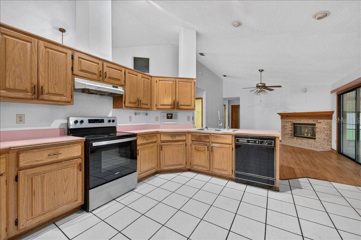344 N FREDERICK AVENUE, Daytona Beach, FL 32114