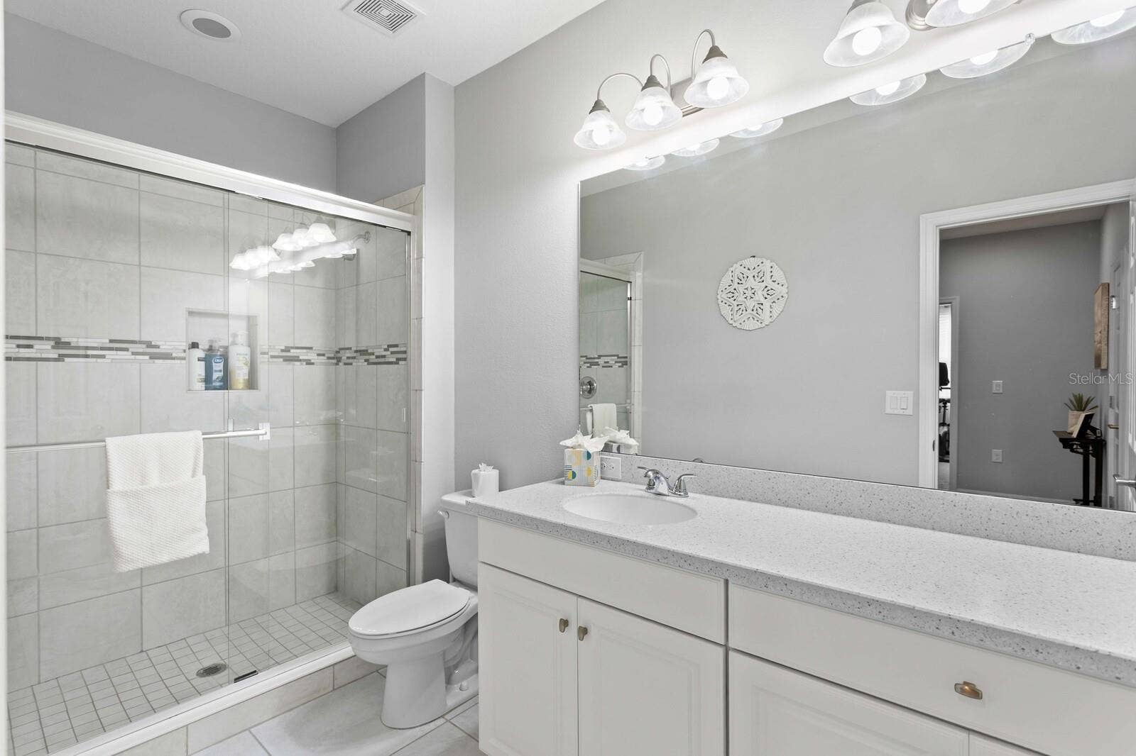 8524 ARABELLA LANE, Seminole, FL 33777 8524 ARABELLA LANE, Seminole, FL 33777