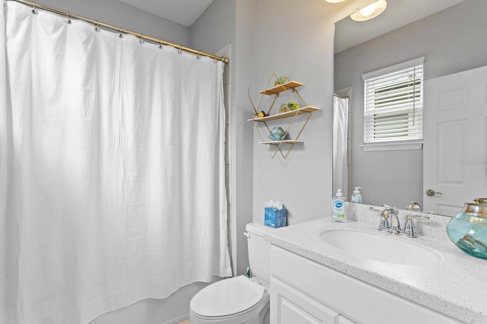 8524 ARABELLA LANE, Seminole, FL 33777 8524 ARABELLA LANE, Seminole, FL 33777