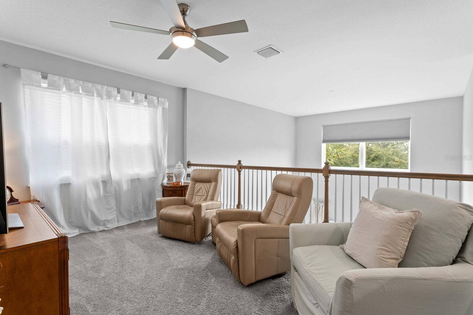 8524 ARABELLA LANE, Seminole, FL 33777 8524 ARABELLA LANE, Seminole, FL 33777