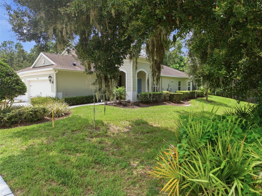 Property photo for 13584 CIRCA CROSSING DRIVE, Lithia, FL