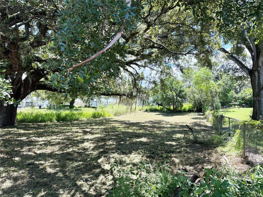 Property photo for 4621 E LAKE AVENUE, Tampa, FL