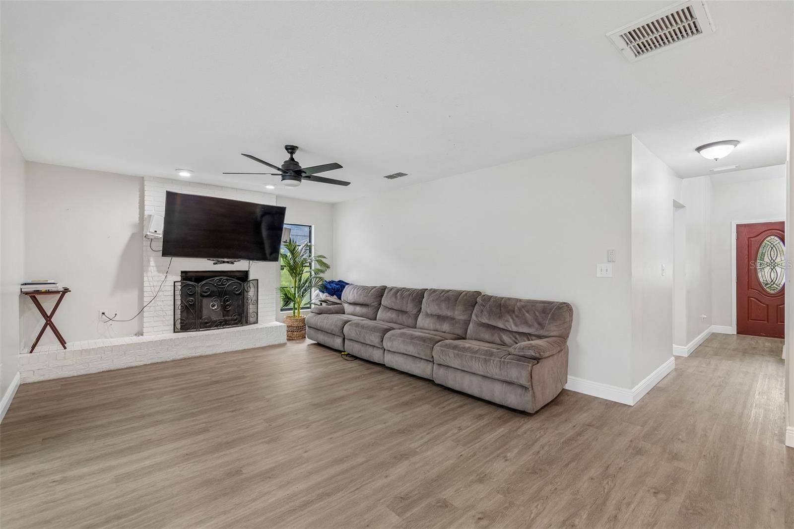 16507 CRANWOOD PLACE, Tampa, FL 33618 16507 CRANWOOD PLACE, Tampa, FL 33618