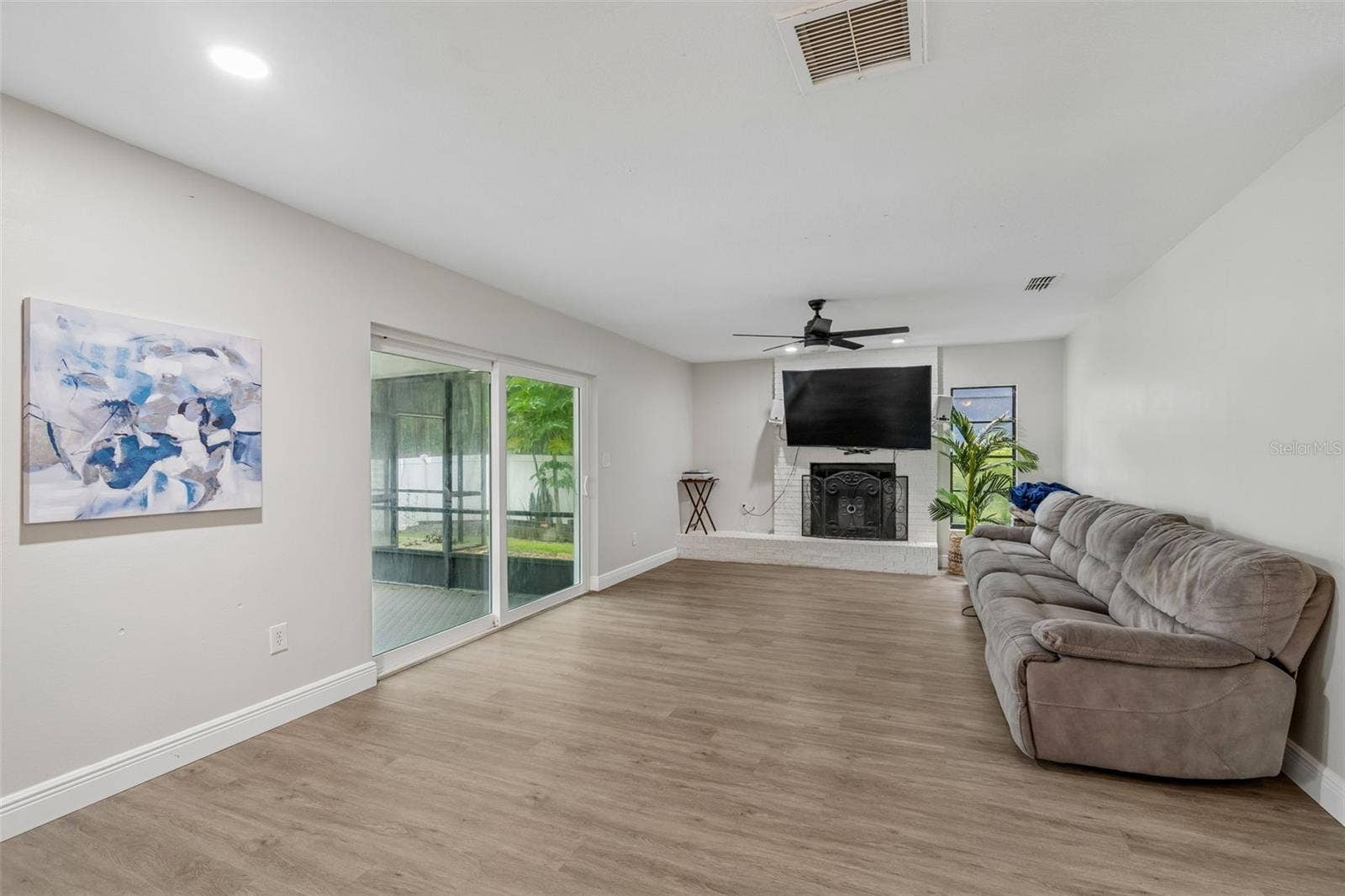 16507 CRANWOOD PLACE, Tampa, FL 33618 16507 CRANWOOD PLACE, Tampa, FL 33618
