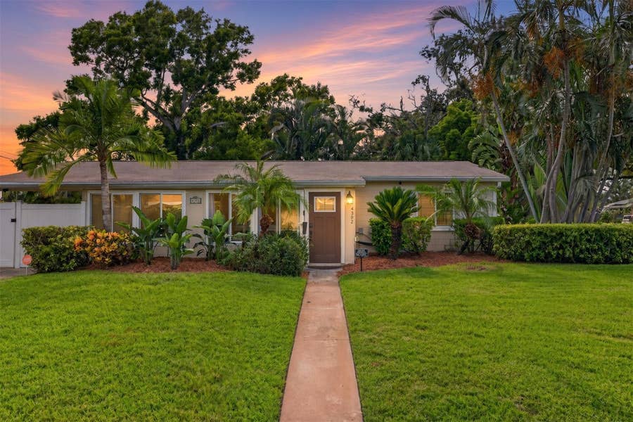 Property photo for 4392 WALNUT STREET NE, St Petersburg, FL
