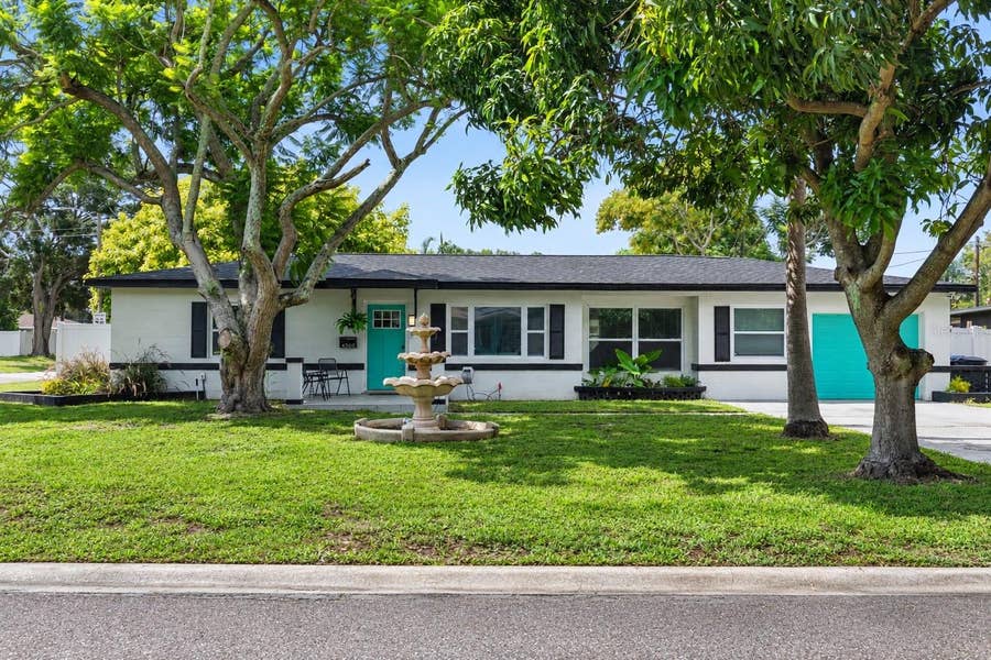 Property photo for 4300 28TH AVENUE N, St Petersburg, FL