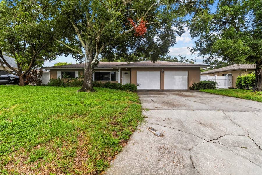 Property photo for 55 VELMA DRIVE W, Largo, FL