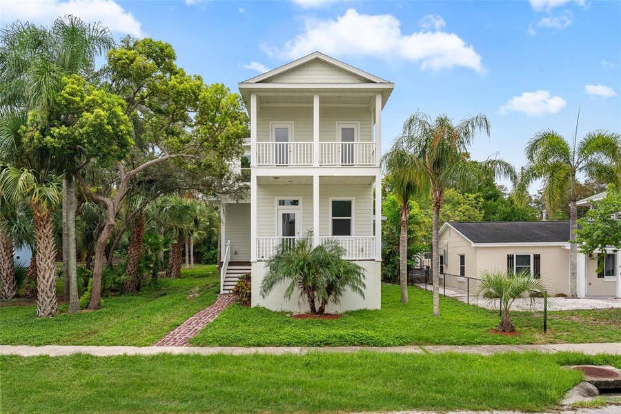 Property photo for 385 GEORGIA AVENUE, Crystal Beach, FL