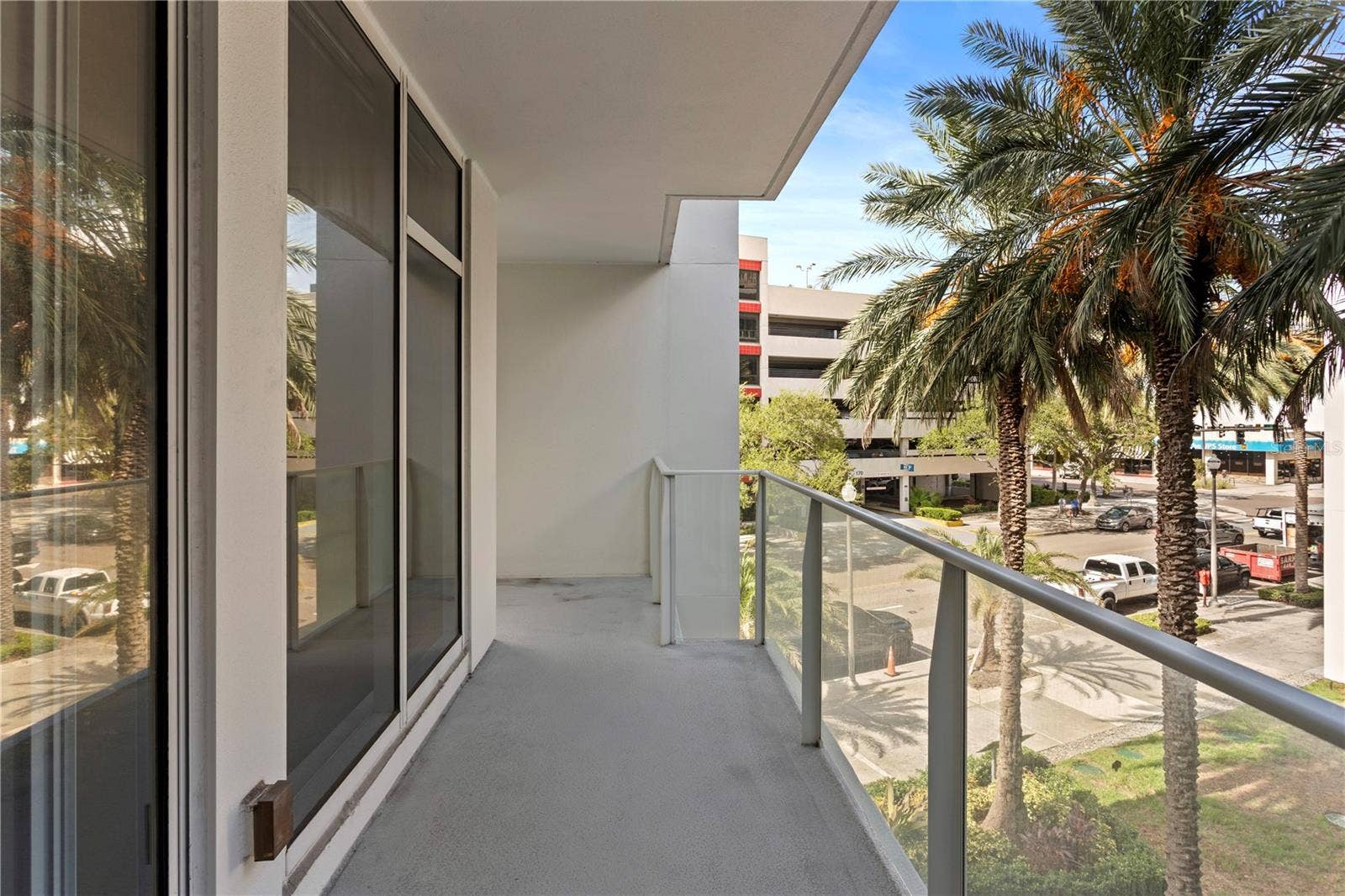 175 1ST STREET S, #303, St Petersburg, FL 33701 Balkony view