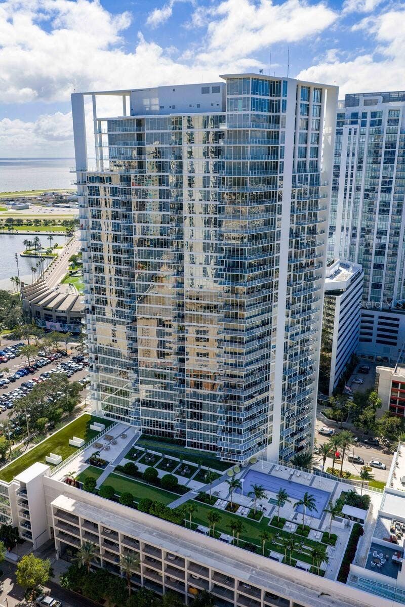 175 1ST STREET S, #303, St Petersburg, FL 33701 175 1ST STREET S, #303, St Petersburg, FL 33701