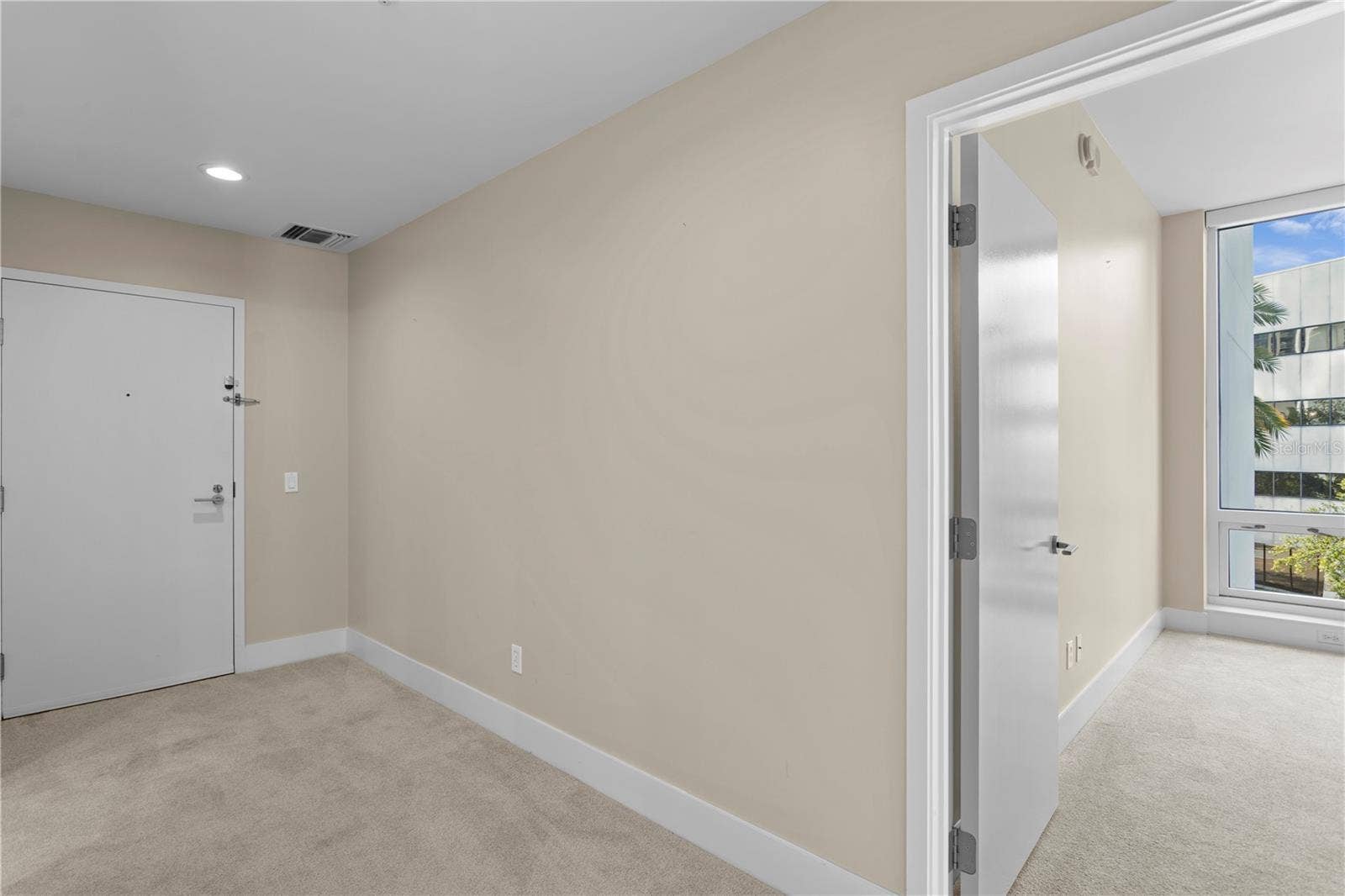 175 1ST STREET S, #303, St Petersburg, FL 33701 unit entrance/ hallway
