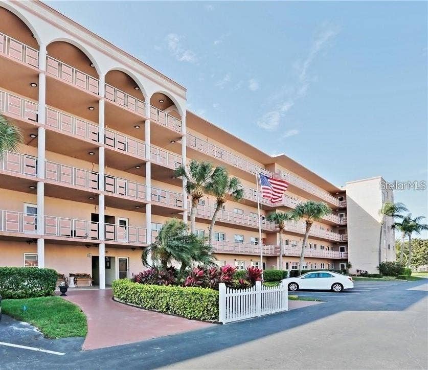 Property photo for 5521 80TH STREET N, #302, St Petersburg, FL