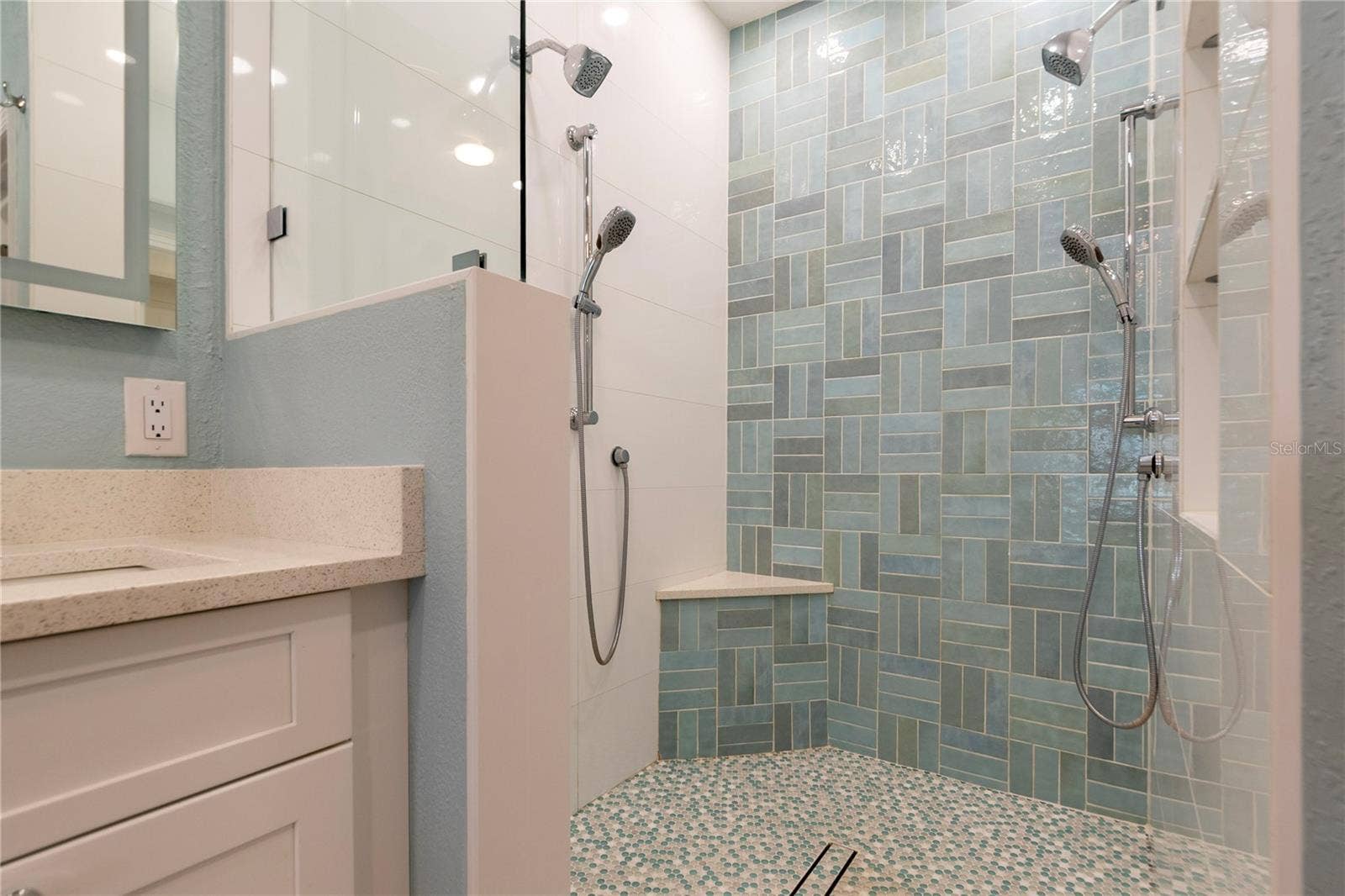4651 MIRABELLA COURT, St Pete Beach, FL 33706 4651 MIRABELLA COURT, St Pete Beach, FL 33706