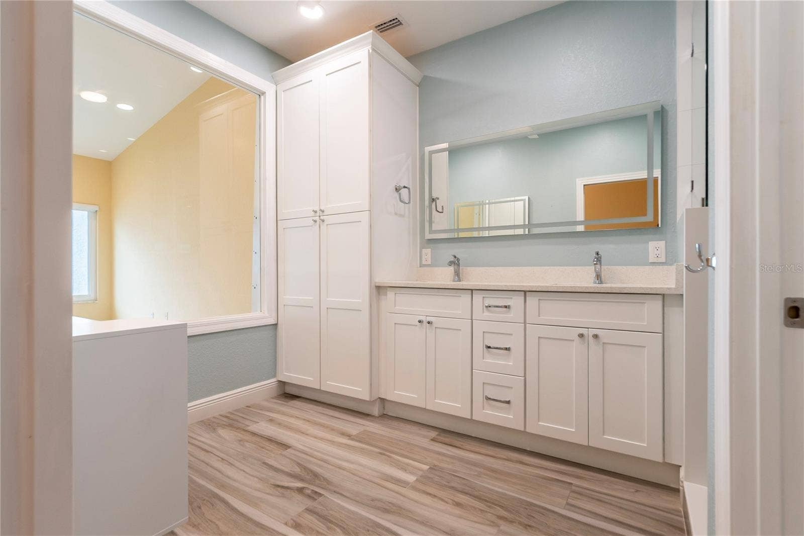 4651 MIRABELLA COURT, St Pete Beach, FL 33706 4651 MIRABELLA COURT, St Pete Beach, FL 33706