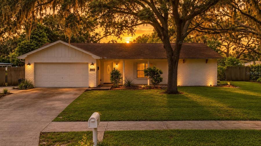 Property photo for 3412 LITTLE OAK STREET, Valrico, FL