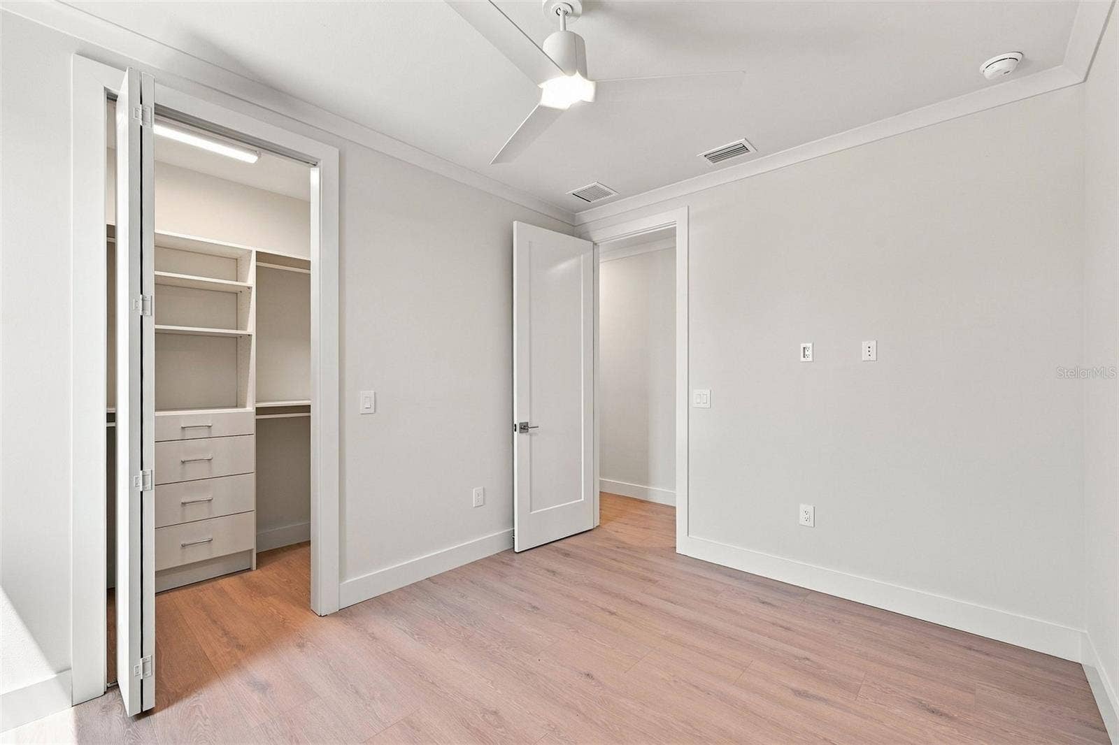 19101 GULF BOULEVARD, Indian Shores, FL 33785
