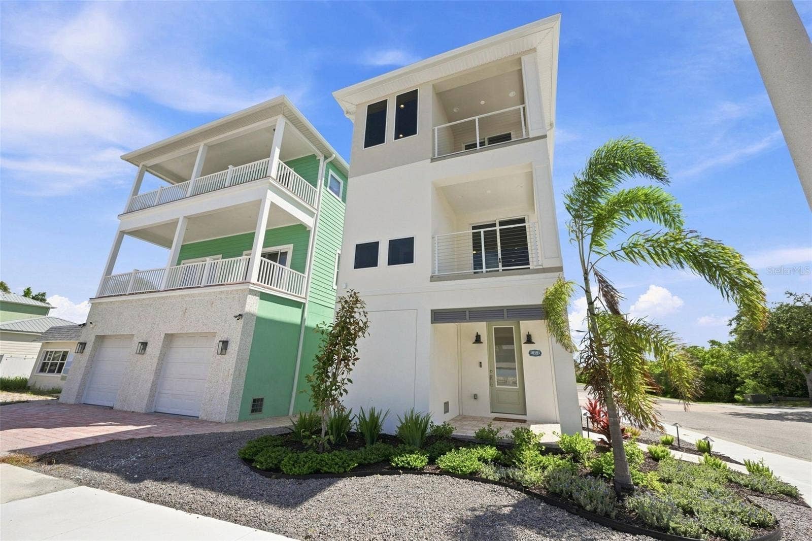 19101 GULF BOULEVARD, Indian Shores, FL 33785