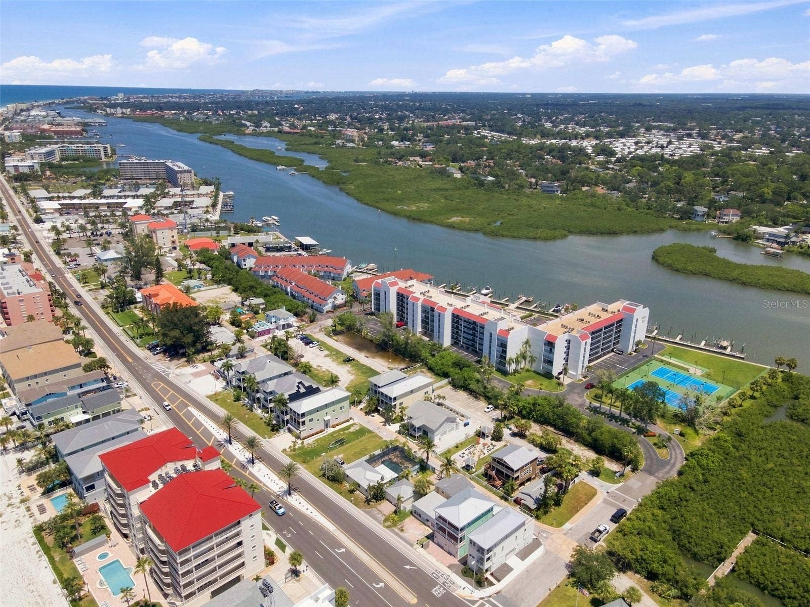 19101 GULF BOULEVARD, Indian Shores, FL 33785