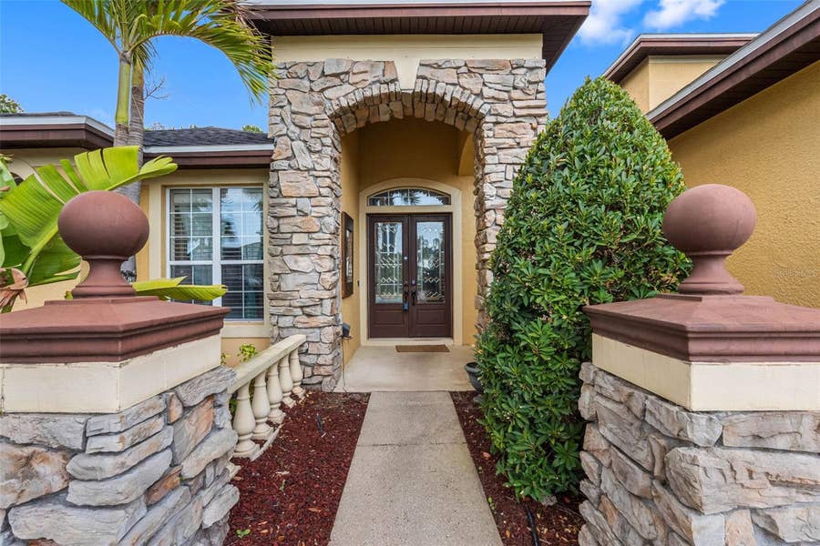 Property photo for 16750 IVY LAKE DRIVE, Odessa, FL