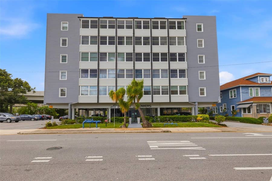 Property photo for 841 4TH AVENUE N, #27, St Petersburg, FL