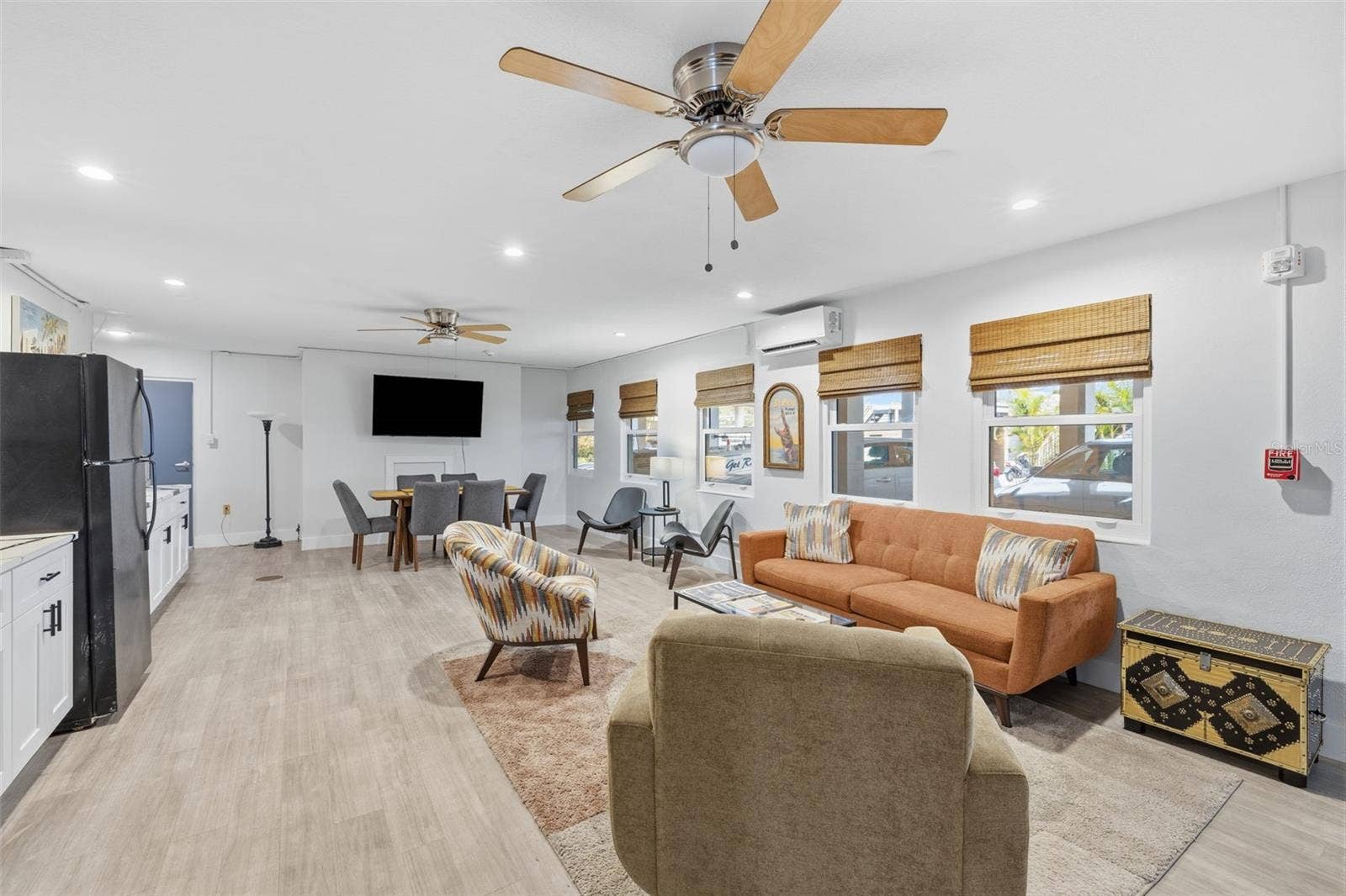 841 4TH AVENUE N, #27, St Petersburg, FL 33701 The community room provides multiple seating and gathering areas for residents and guests.