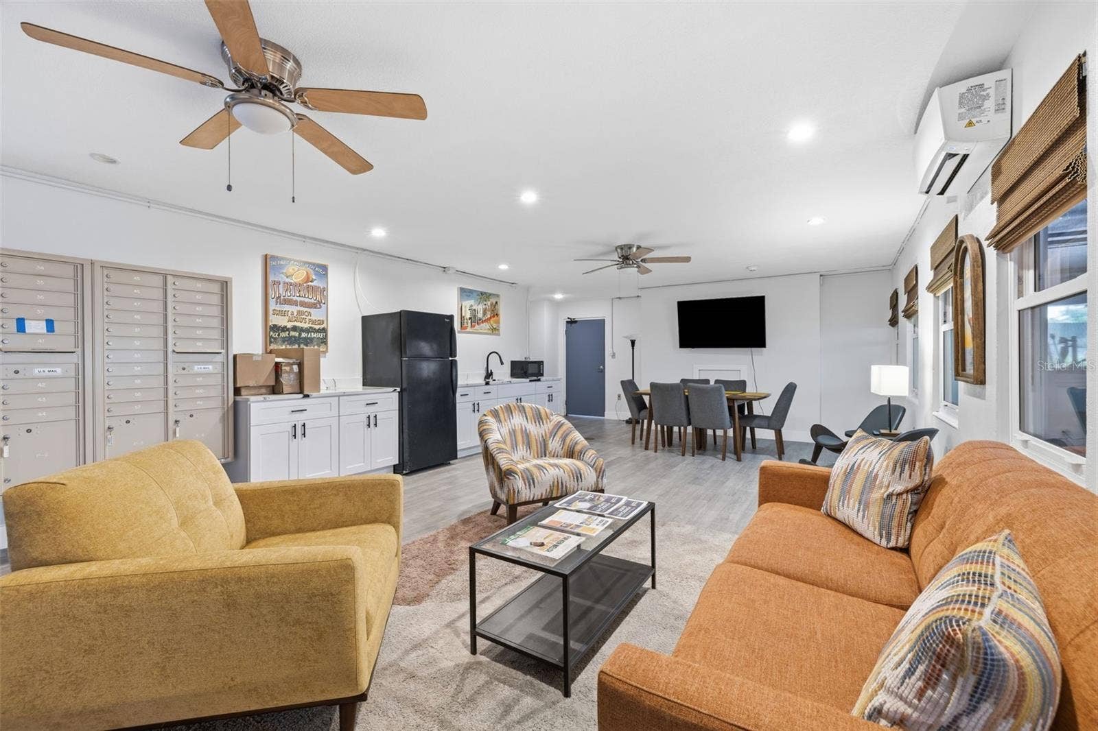 841 4TH AVENUE N, #27, St Petersburg, FL 33701 Another view of the inviting resident gathering space with plenty of room for community activities and entertaining.