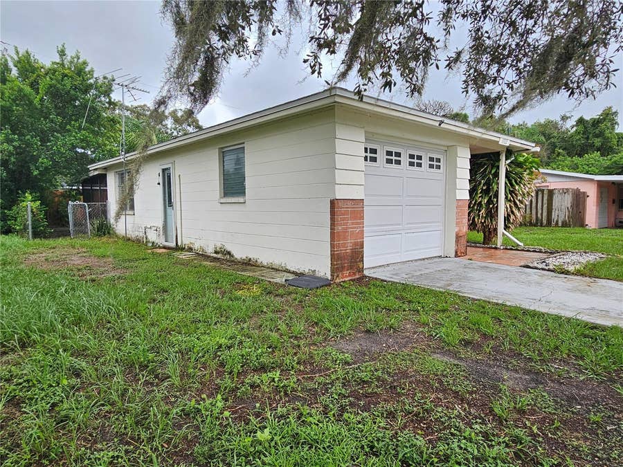 Property photo for 1702 AQUA LANE, Holiday, FL