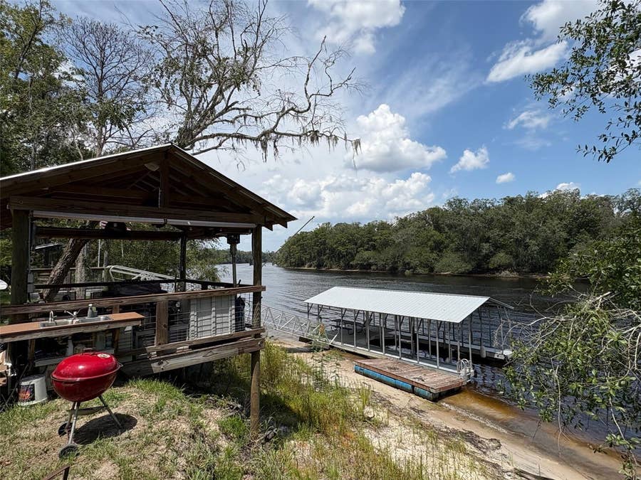 Property photo for 1551 NE 930TH STREET, Old Town, FL