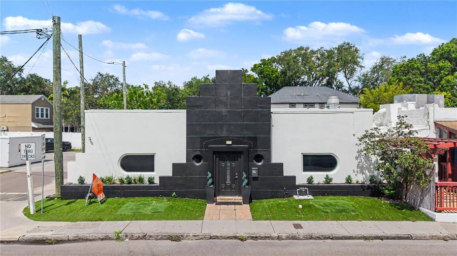 Property photo for 815 S HOWARD AVENUE, Tampa, FL