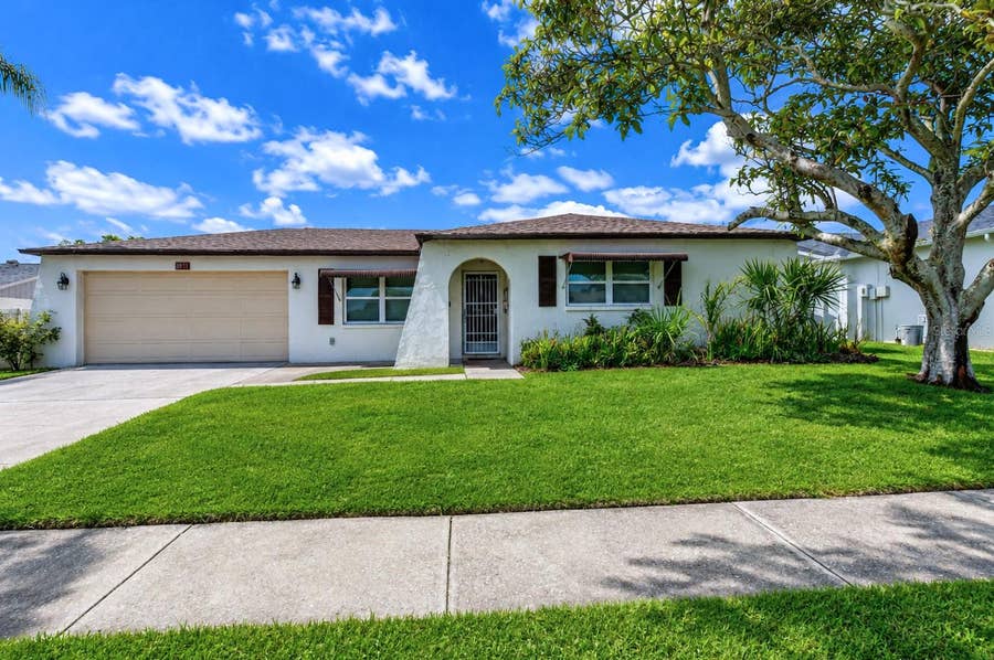 Property photo for 8811 MARTINIQUE LANE, Port Richey, FL