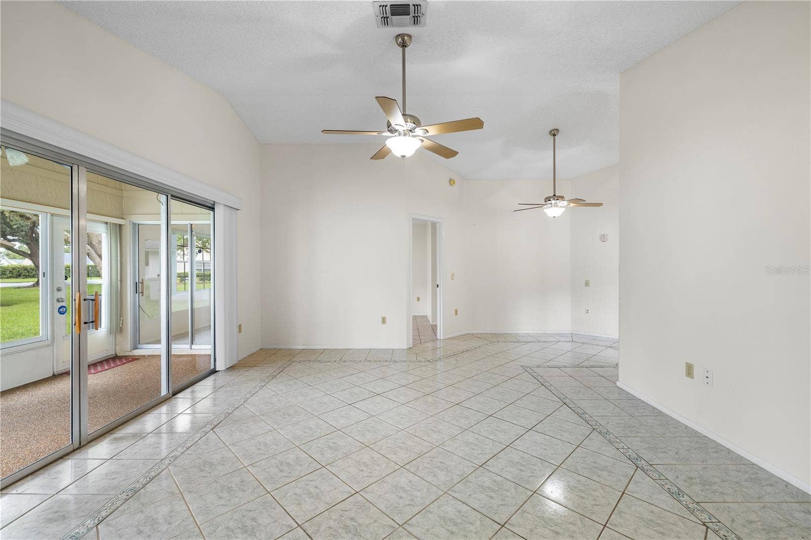 4739 CARRINGTON COURT, New Port Richey, FL 34655 4739 CARRINGTON COURT, New Port Richey, FL 34655
