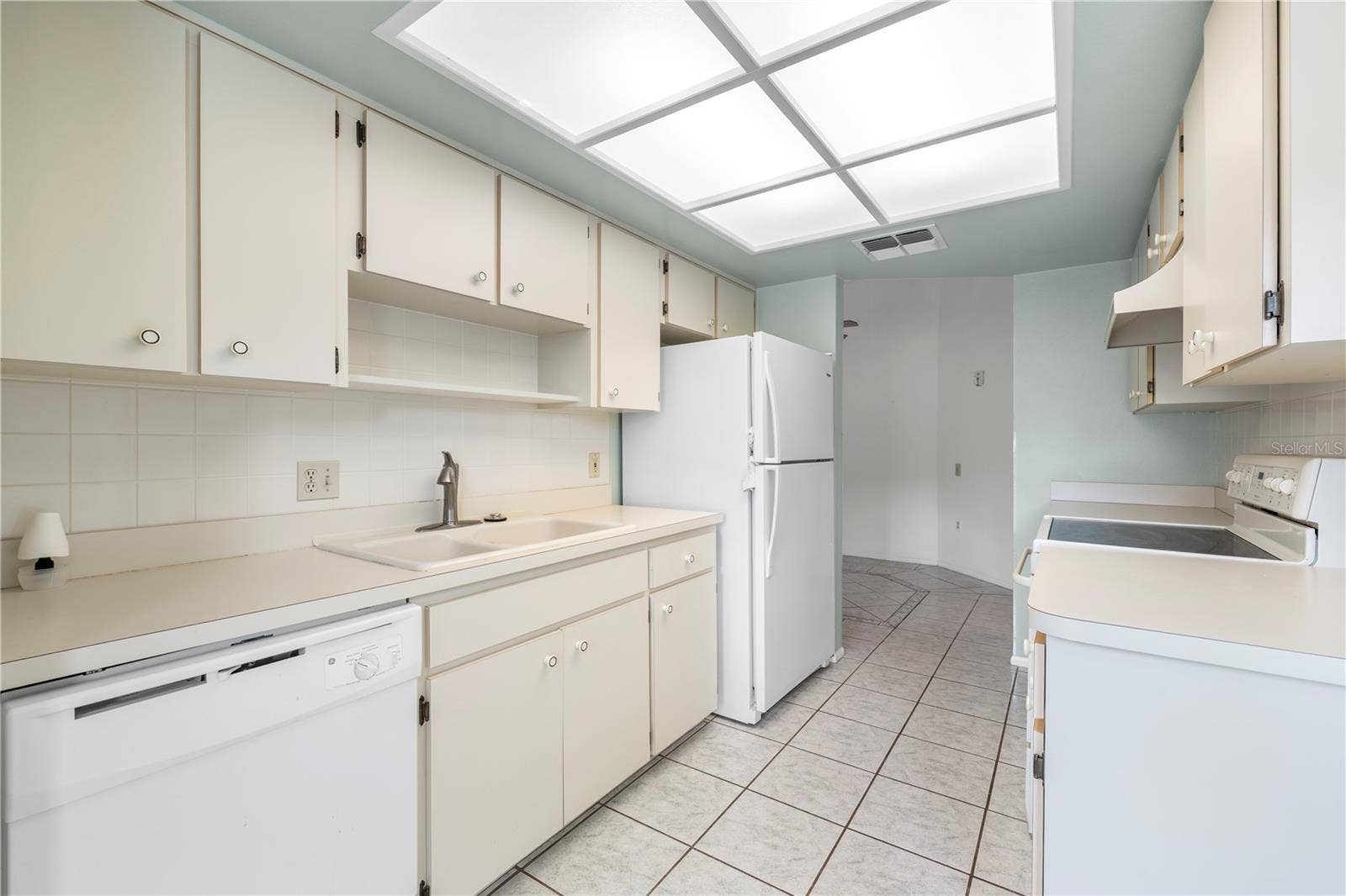 4739 CARRINGTON COURT, New Port Richey, FL 34655 4739 CARRINGTON COURT, New Port Richey, FL 34655