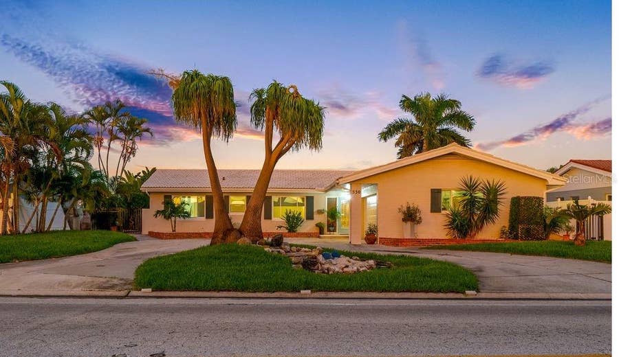 Property photo for 530 79TH STREET S, St Petersburg, FL