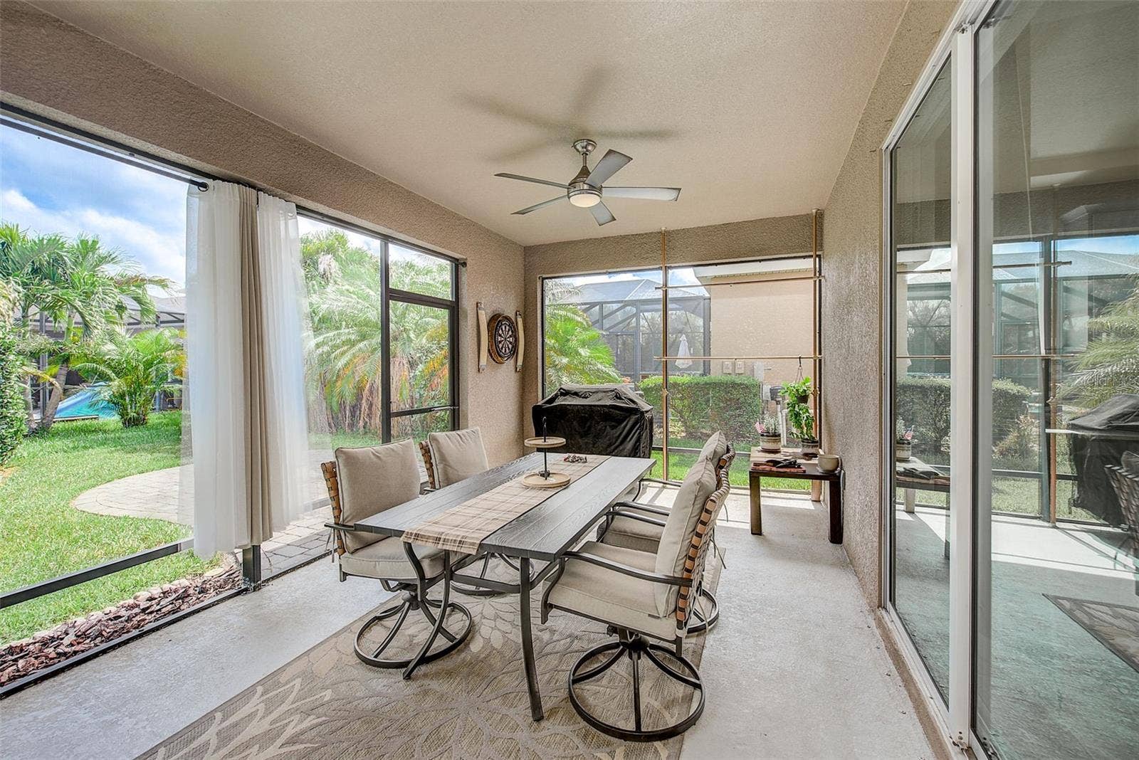 6916 NEOPOLITAN COURT, Apollo Beach, FL 33572