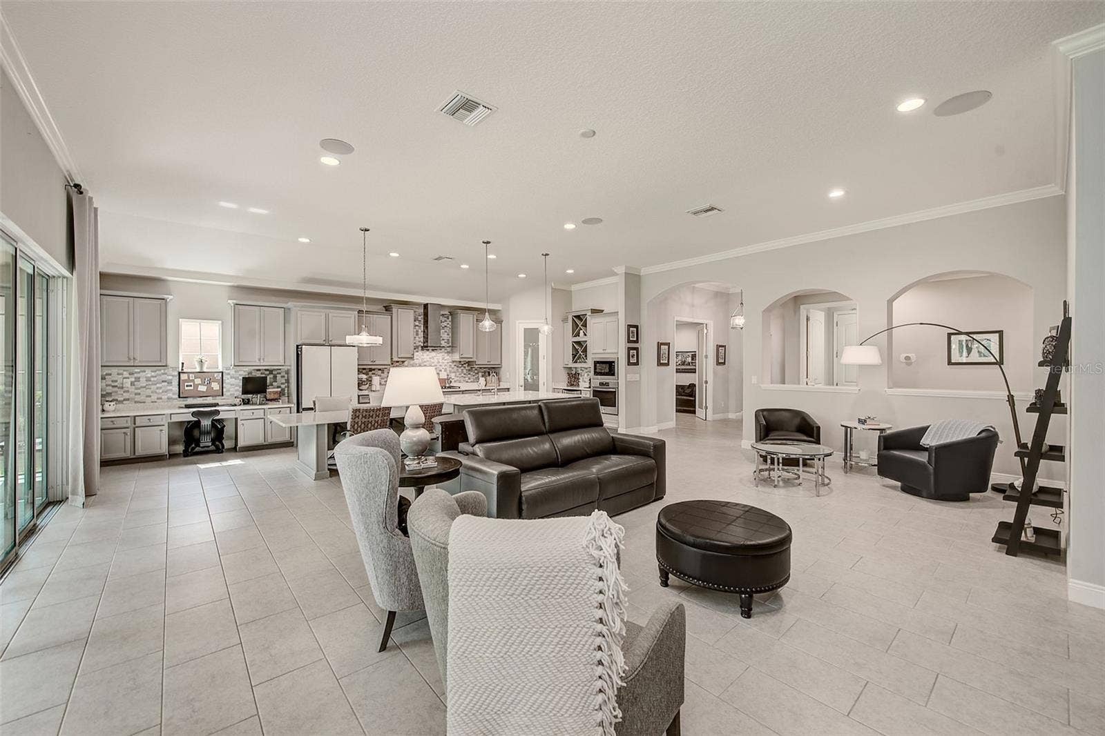 6916 NEOPOLITAN COURT, Apollo Beach, FL 33572
