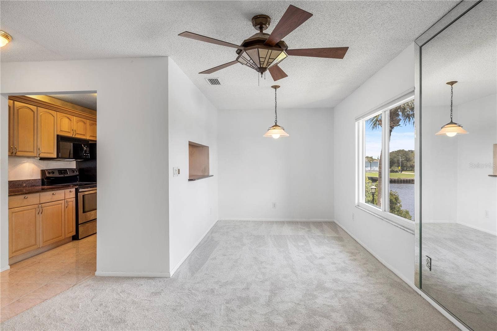 428 MOORINGS COVE DRIVE, #7F, Tarpon Springs, FL 34689