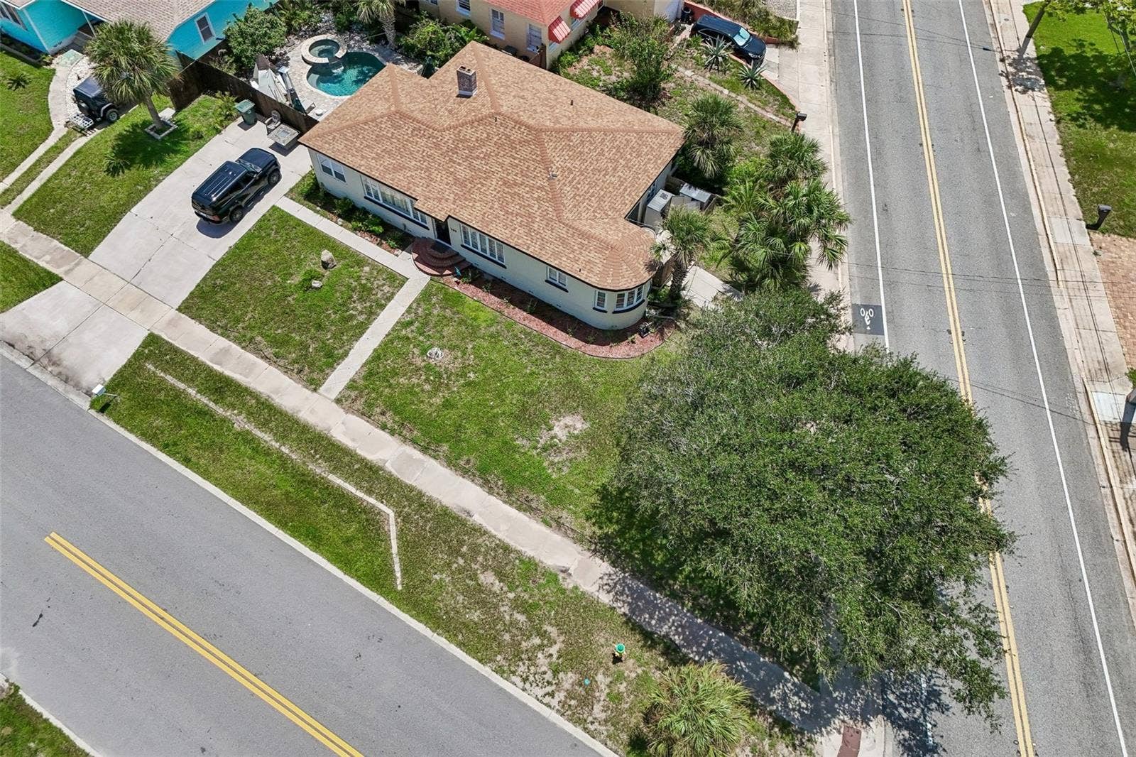 300 REVILO BOULEVARD, Daytona Beach, FL 32118