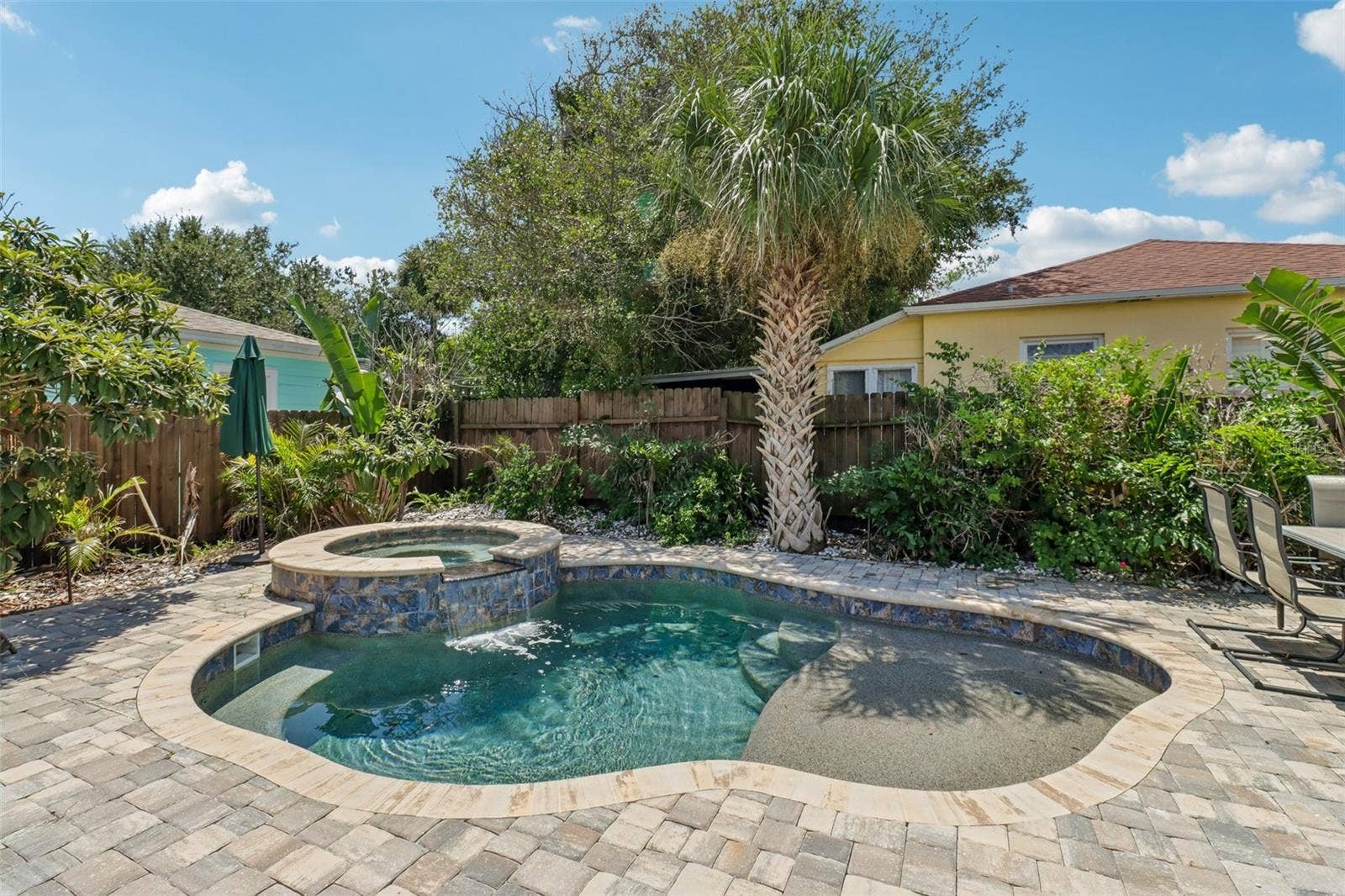 300 REVILO BOULEVARD, Daytona Beach, FL 32118
