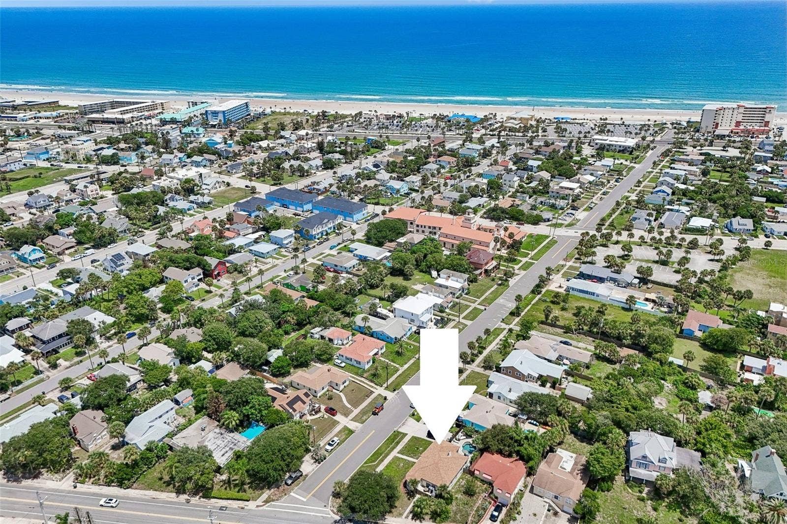 300 REVILO BOULEVARD, Daytona Beach, FL 32118