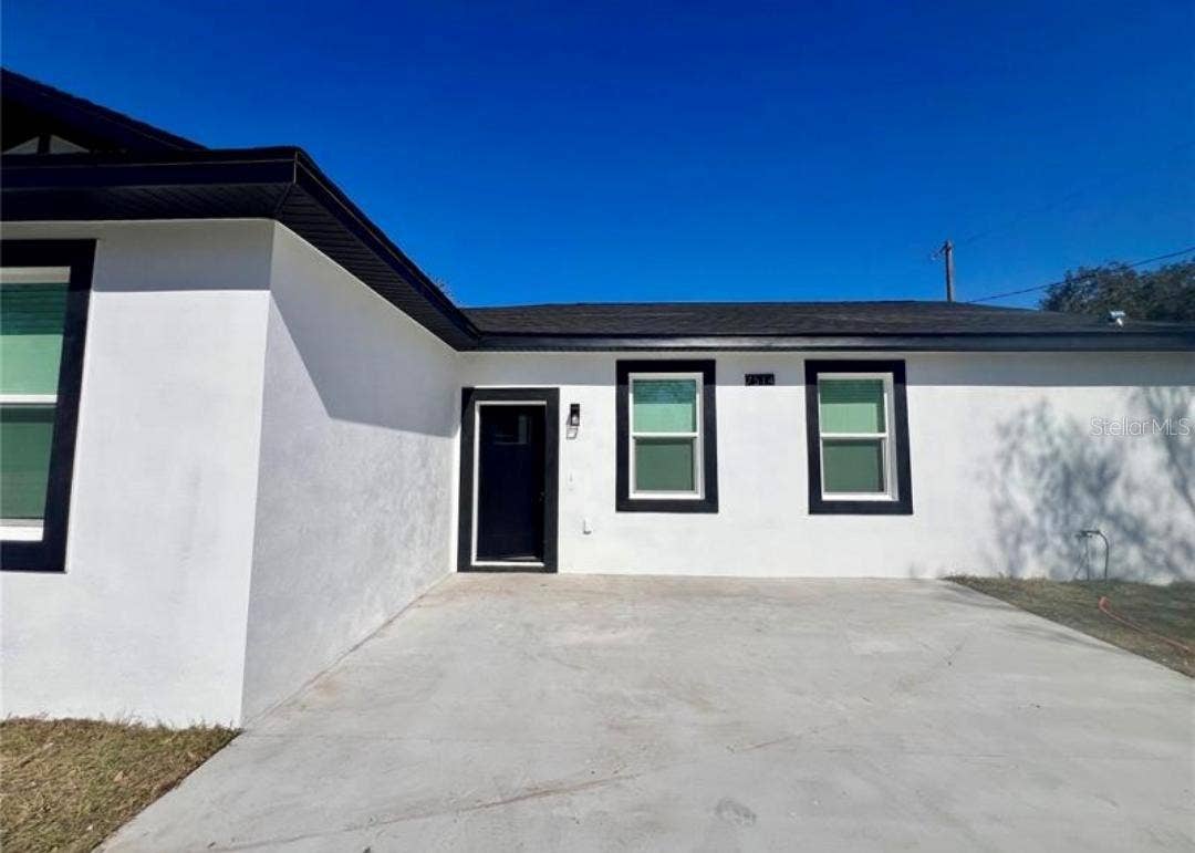 3017 73RD STREET N, Tampa, FL 33619