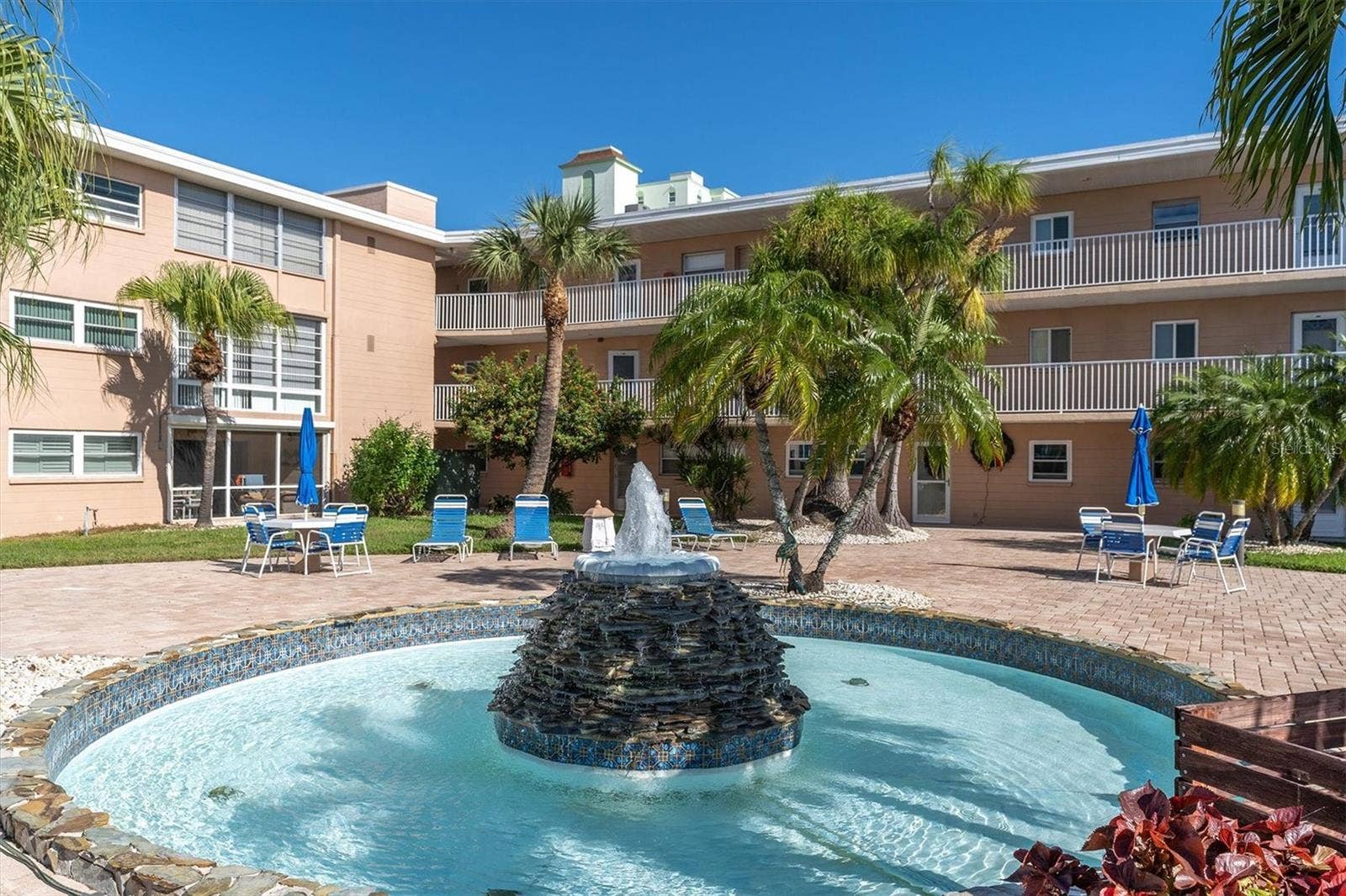 6363 GULF WINDS DRIVE, #233, St Petersburg, FL 33706 6363 GULF WINDS DRIVE, #233, St Petersburg, FL 33706