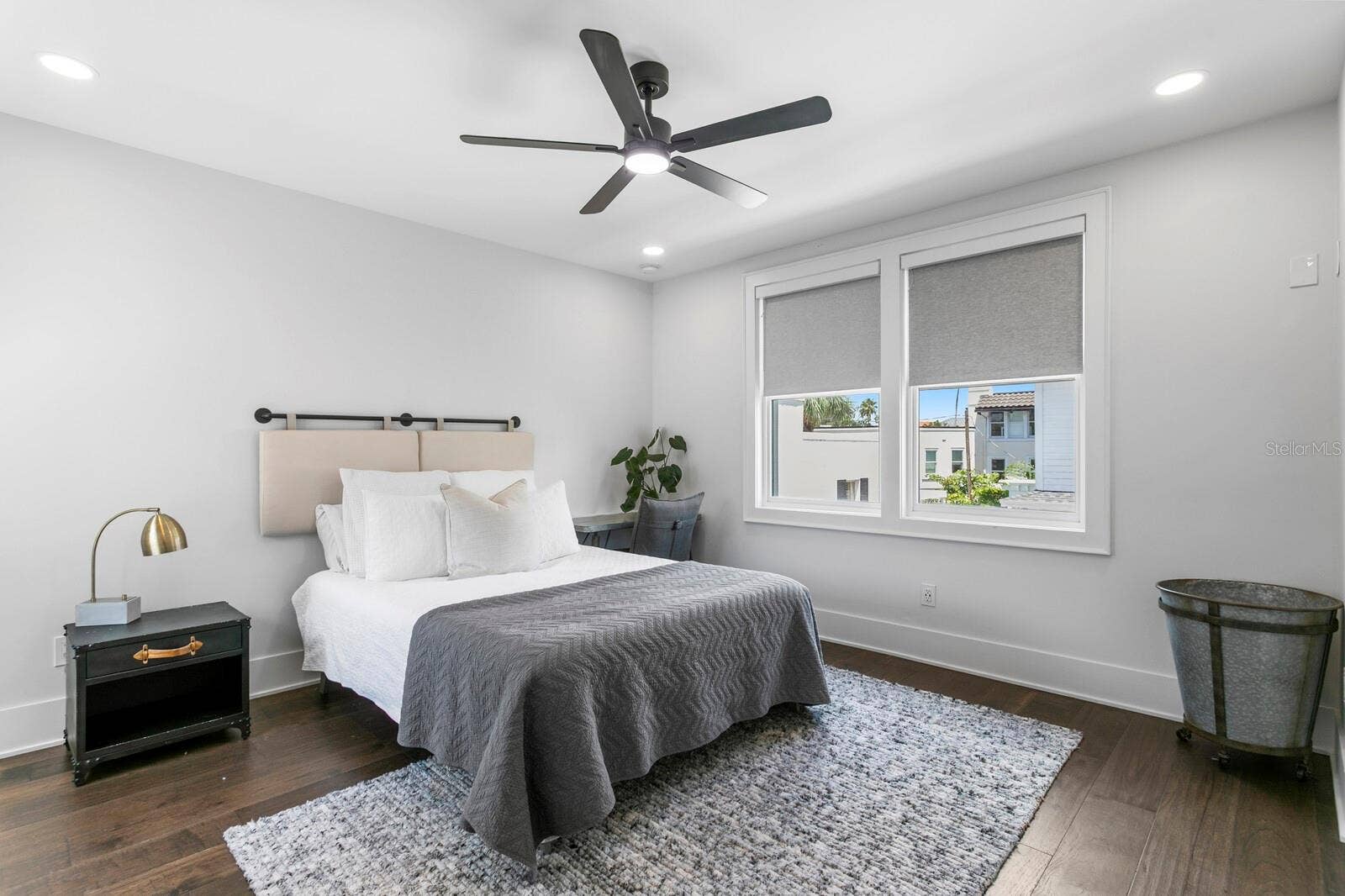 907 BAYSHORE BOULEVARD, Tampa, FL 33606 907 BAYSHORE BOULEVARD, Tampa, FL 33606