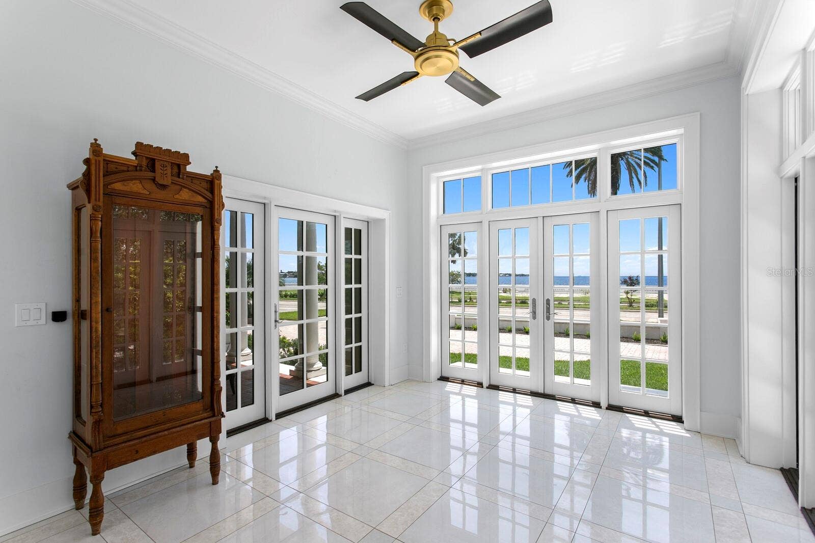 907 BAYSHORE BOULEVARD, Tampa, FL 33606 907 BAYSHORE BOULEVARD, Tampa, FL 33606