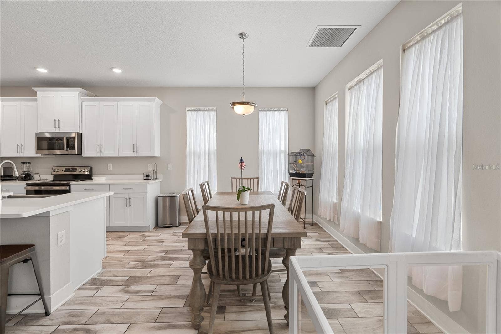1415 CRYSTAL LAKE DRIVE, Lakeland, FL 33801 1415 CRYSTAL LAKE DRIVE, Lakeland, FL 33801