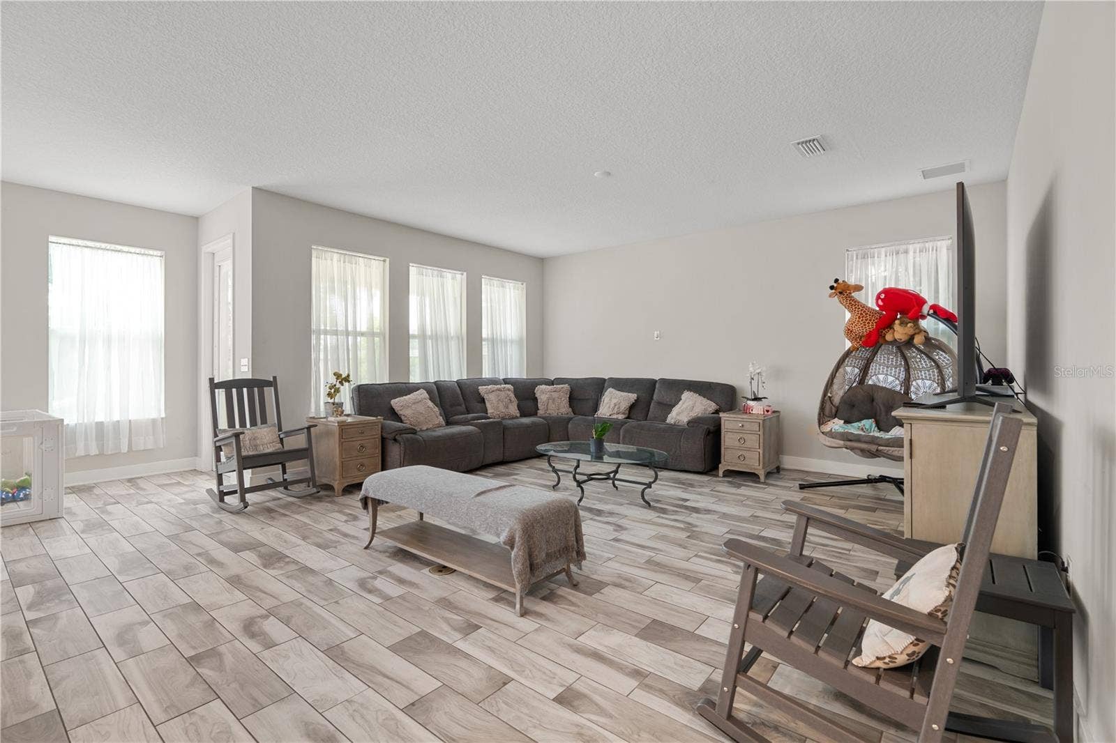1415 CRYSTAL LAKE DRIVE, Lakeland, FL 33801 1415 CRYSTAL LAKE DRIVE, Lakeland, FL 33801